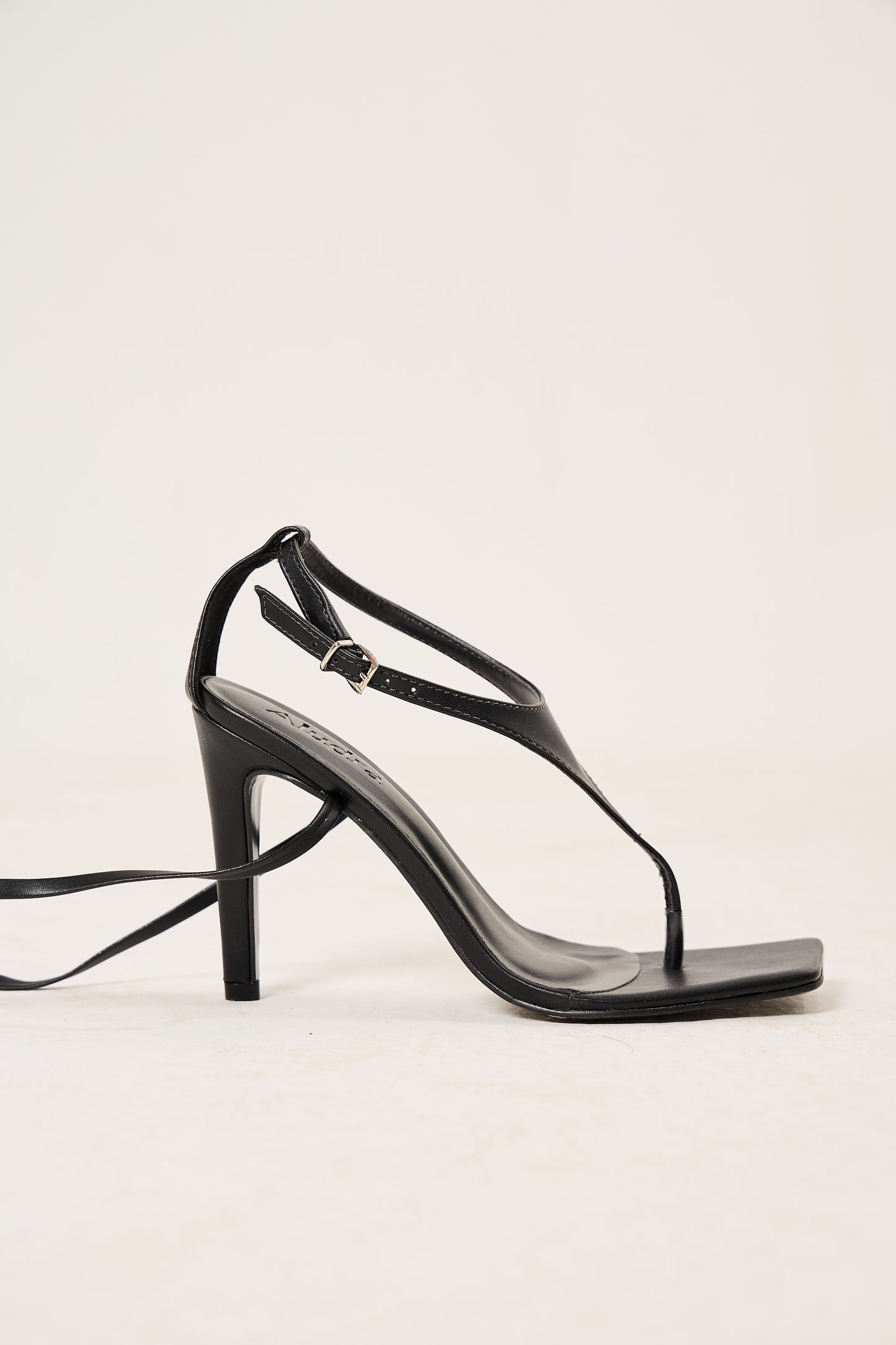 Sandália Strappy Preta
