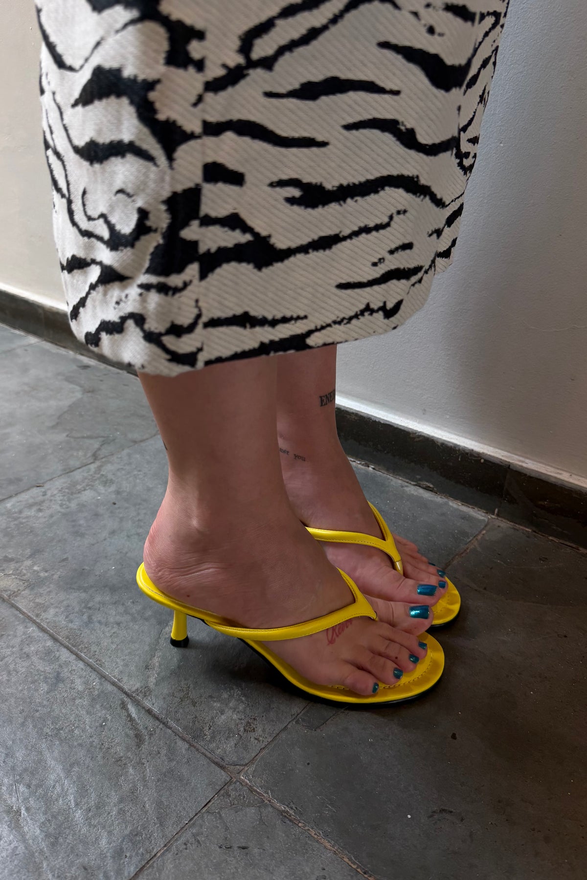 Tamanco Flip Amarelo