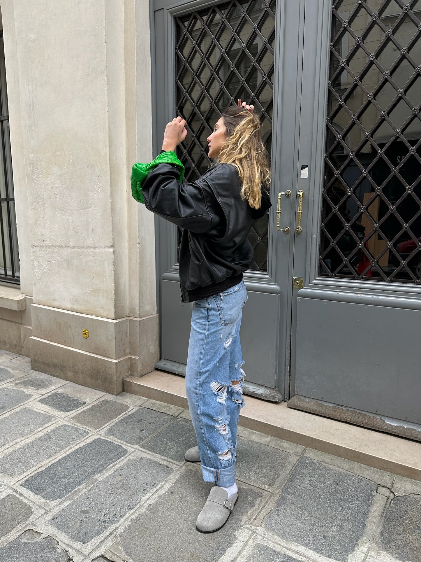 Olga Cinza Camurça