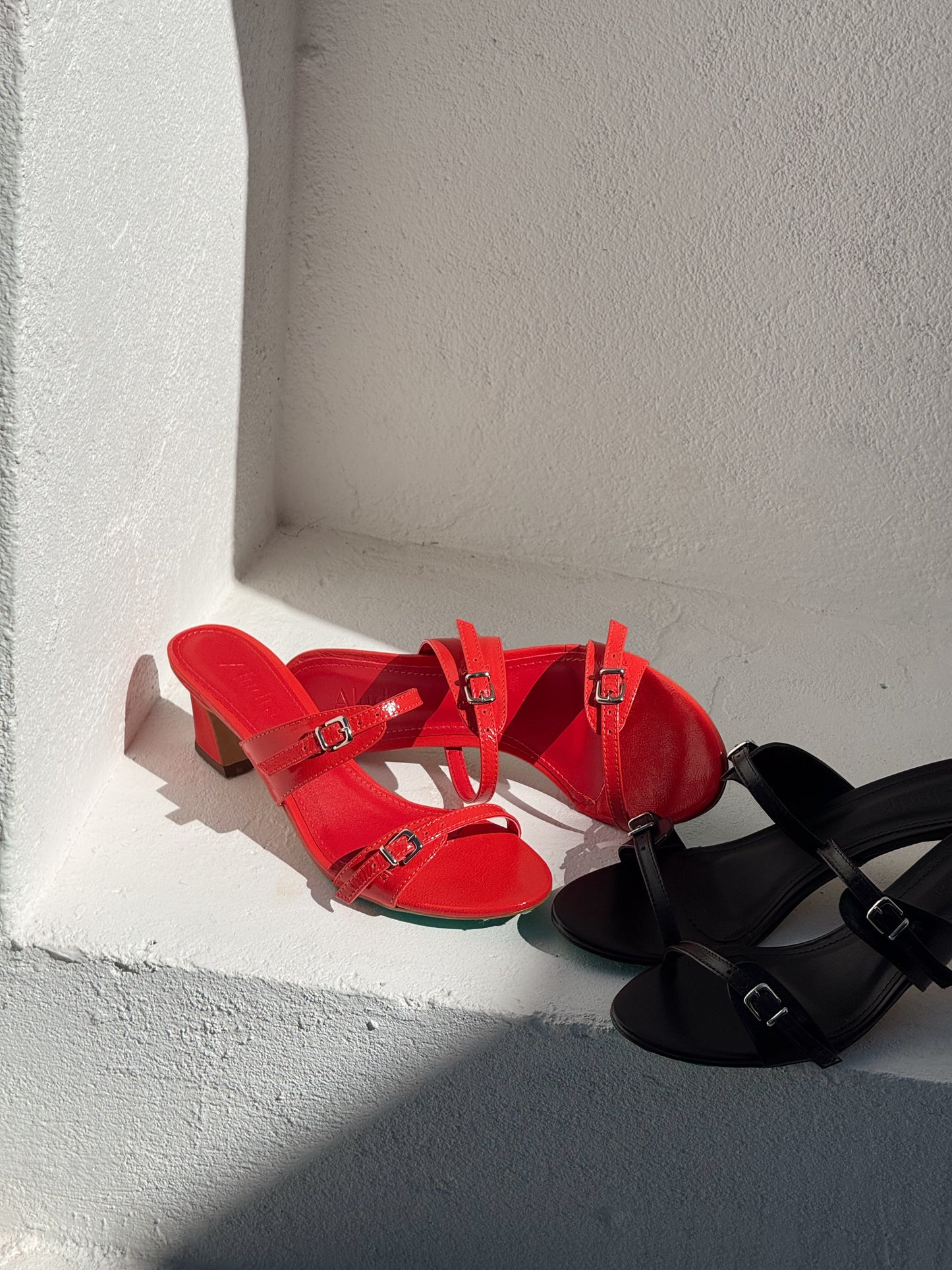 Tamanco Fivelas Rouge